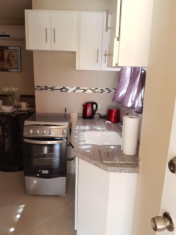 Glynver Apartments Крайст Чърч Екстериор снимка
