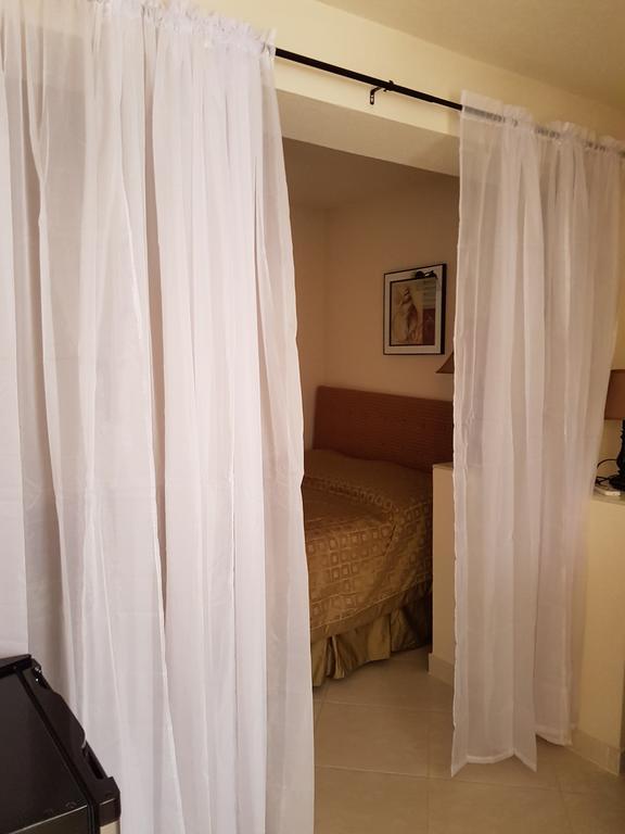 Glynver Apartments Крайст Чърч Екстериор снимка
